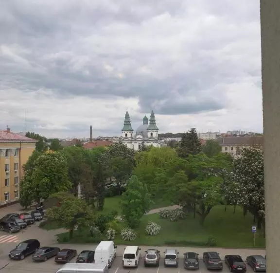 اتاق استاندارد, Ternopil