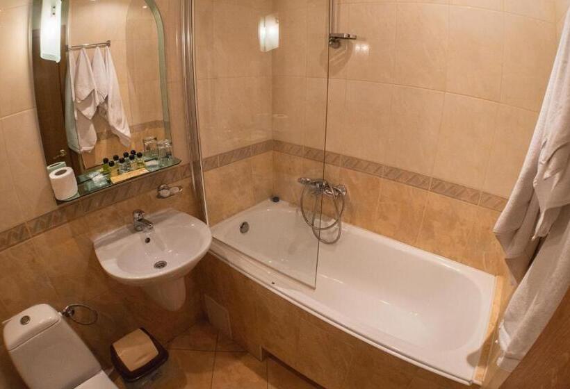 سوئیت جونیور خانوادگی, Ternopil