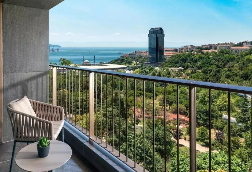 バルコニー付スイート, The St. Regis Istanbul