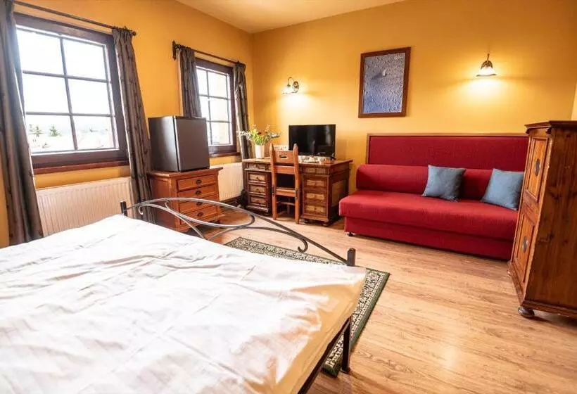 スタンダードトリプルルーム, šumava Inn