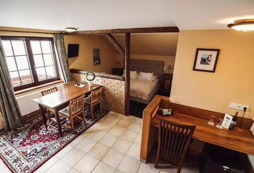 バルコニー付スイート, šumava Inn