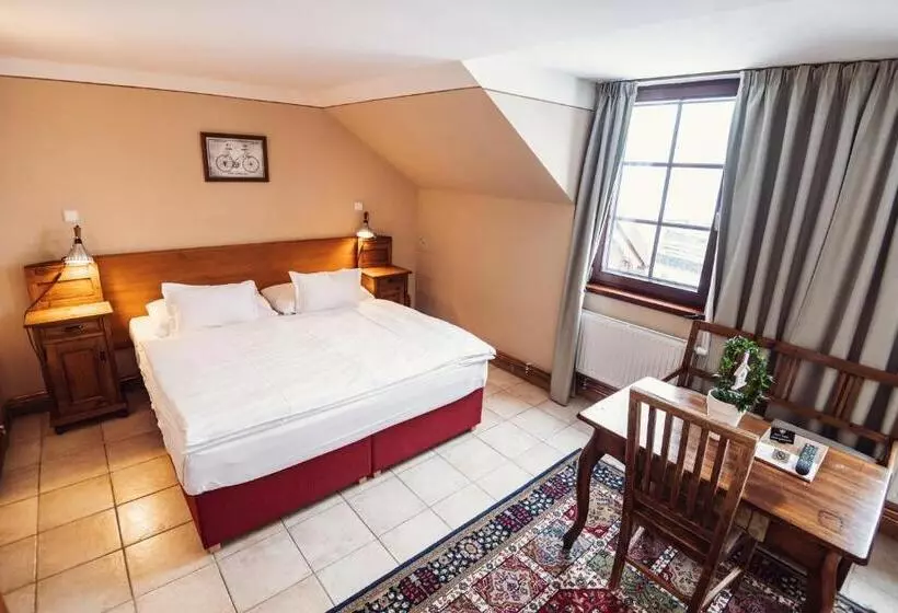 スタンダードトリプルルーム, šumava Inn