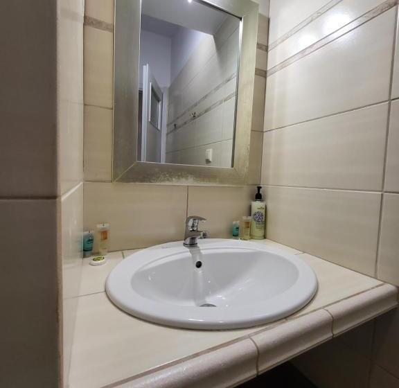 オーシャンビュースタンダードルーム, Panorama Hotel   Restaurant