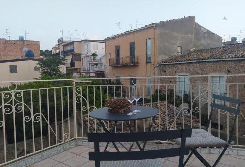 Номер Стандарт с Террасой, L Angolo Di Sarah