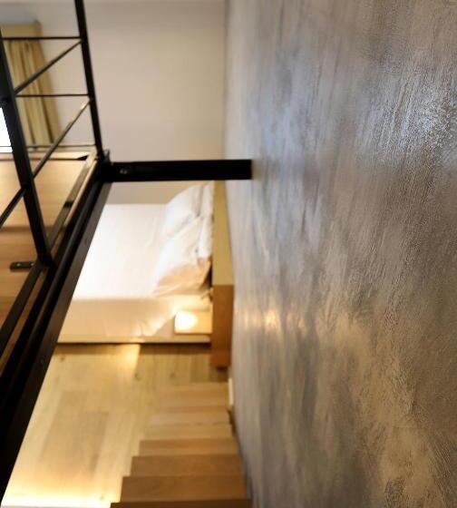 带按摩浴盆的套房, Acanto  Viaggio Barocco