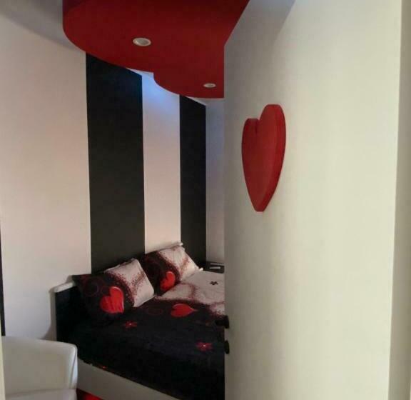 חדר סטנדרט, Iris