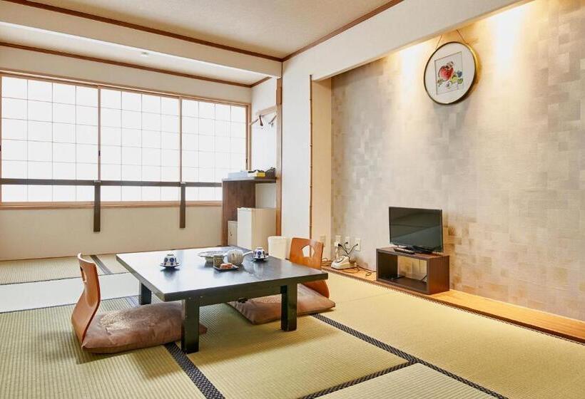 اتاق استاندارد سه نفره, 京都駅前ひふみ旅館（hifumiryokan Kyoto Station)