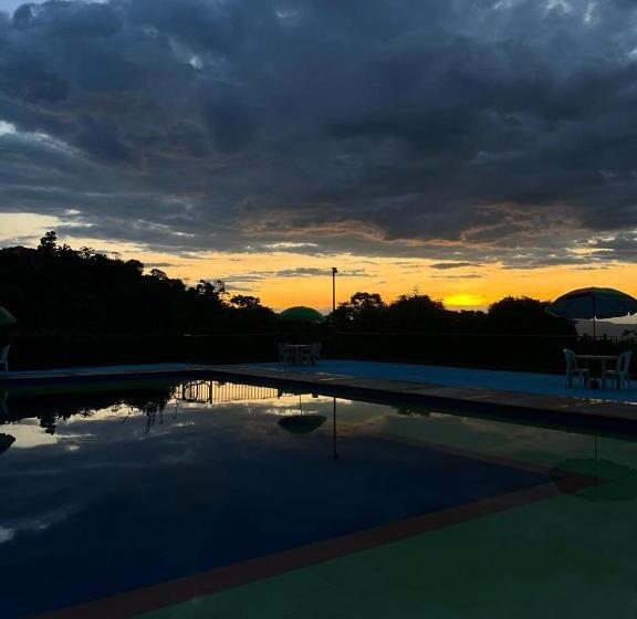 חדר משפחתי, Campestre Las Marias  El Colegio