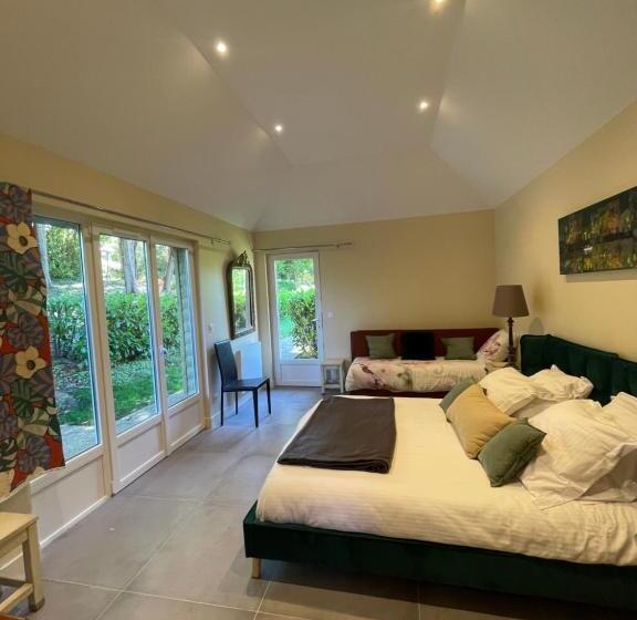 Номер Стандарт с Террасой, La Fontaine Romy