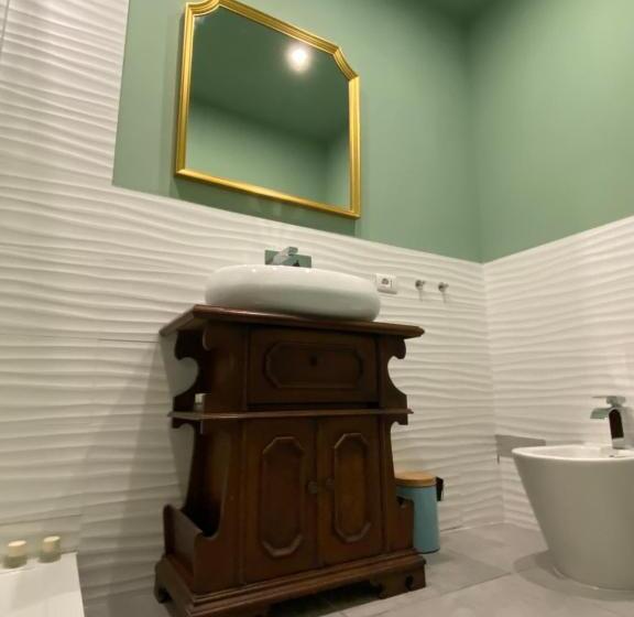 اتاق اکونومی, Il B&b Dei Viaggiatori