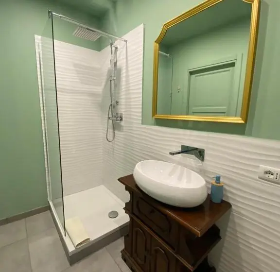 اتاق اکونومی, Il B&b Dei Viaggiatori