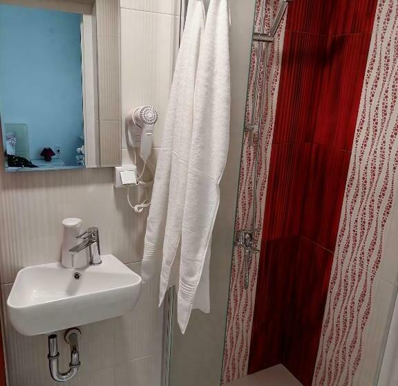 غرفة قياسية, къща за гости сърцето на долината /the Heart Of The Valley