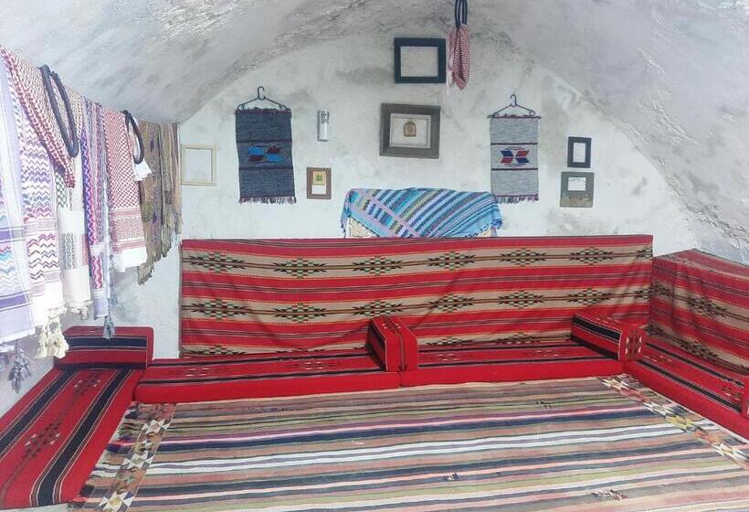 اتاق استاندارد با سرویس بهداشتی مشترک, Beit Alkaram