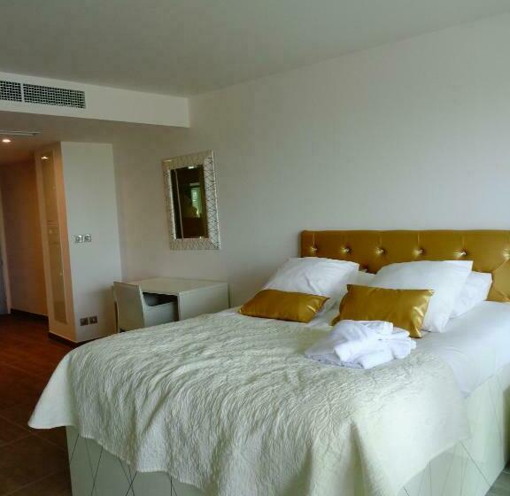 ハイドロマッサージバス付きスイート, Le Nautilia Résidence De Luxe Réservée Aux Couples