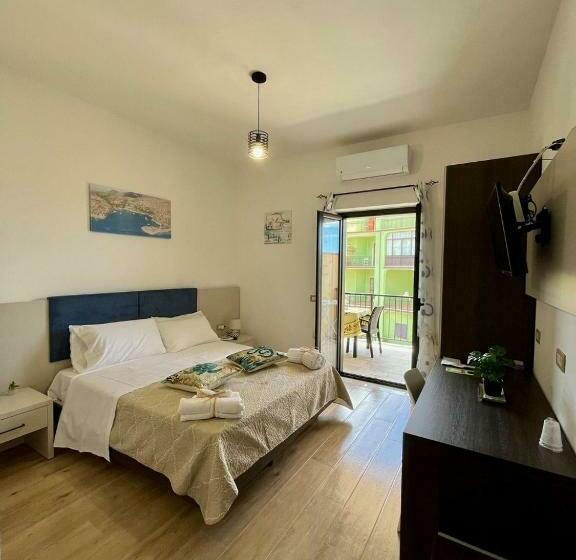 オーシャンビュースタンダードルーム, Bellavista Rooms