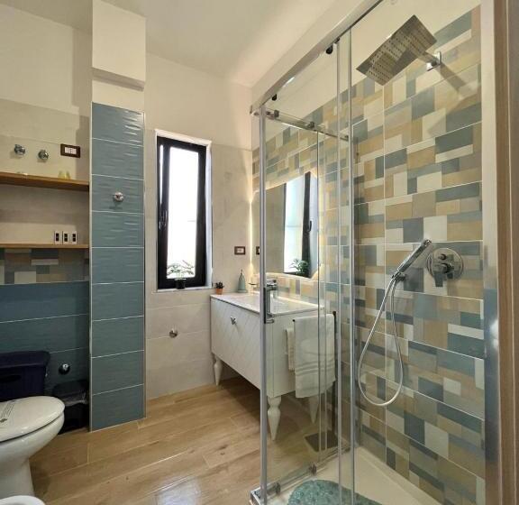 Standard Kolmen Hengen Huone Näkymä, Bellavista Rooms