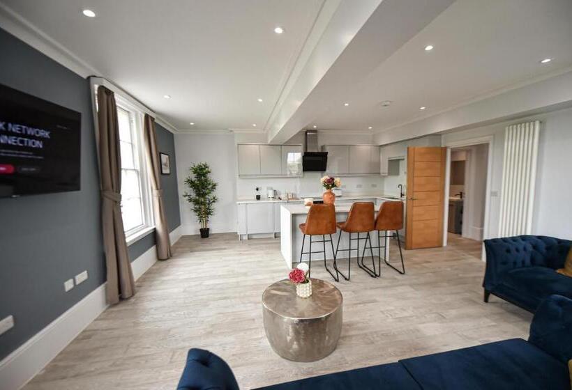 带1个卧室带花园景观的公寓, Victoria Colonnade Apart