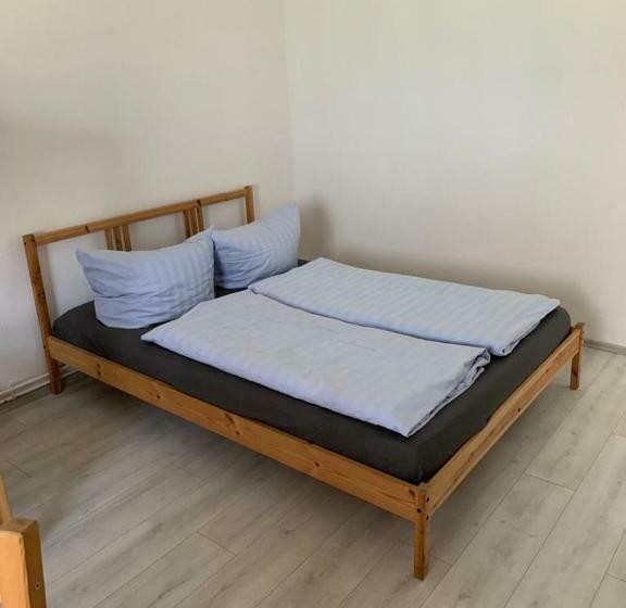 스탠다드 트리플 룸, Tauchbasis Stechlin