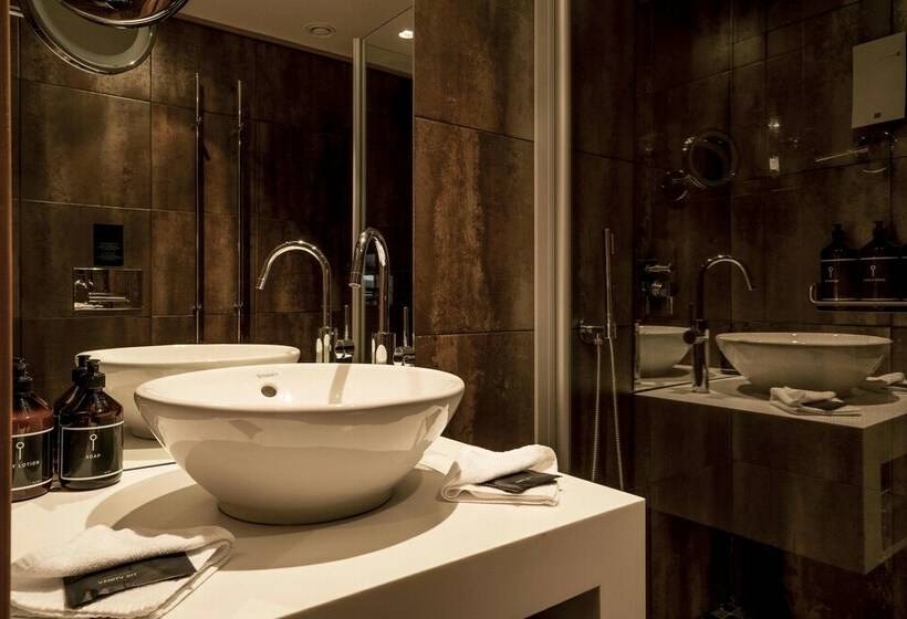 スタンダードルーム, Copperhill Mountain Lodge