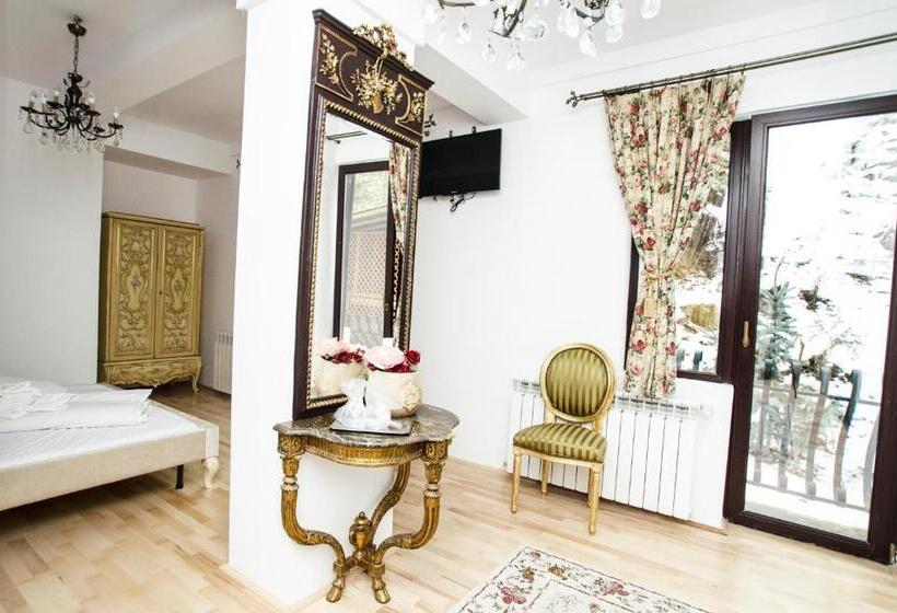 חדר דלוקס, Coroana Moldovei