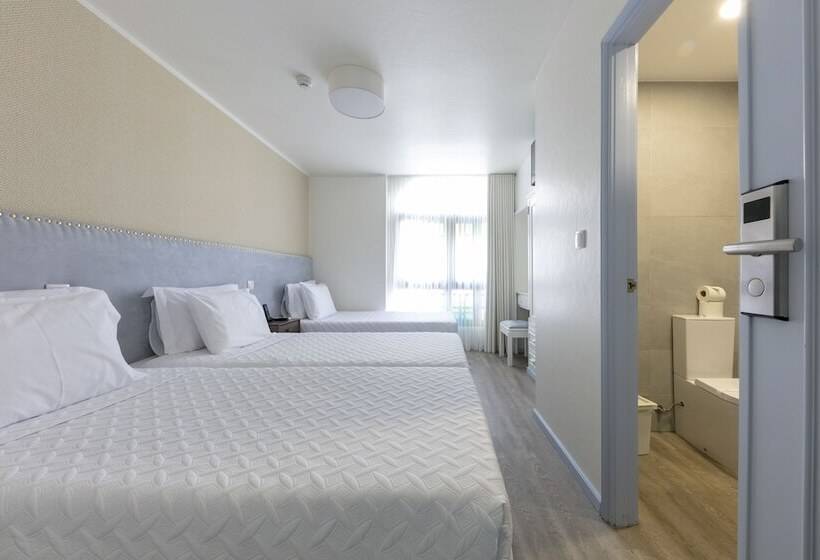 Номер Стандарт Трехместный, D' El Rei B&b
