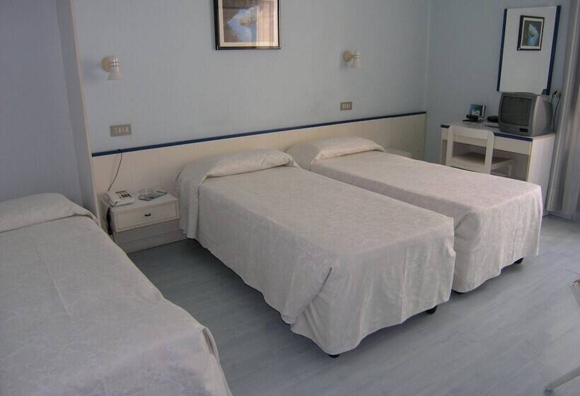 标准三人间, Elba