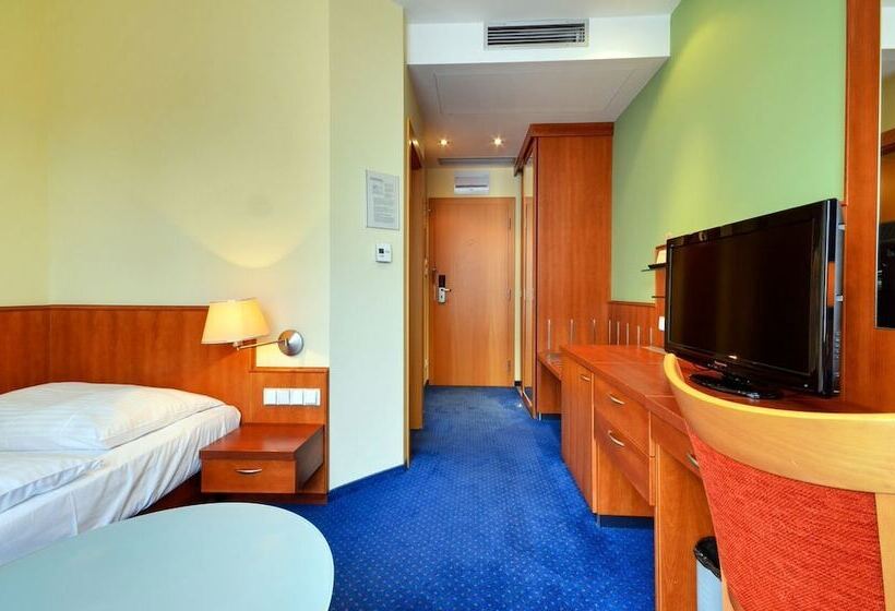 חדר ביזנס, Filipinum