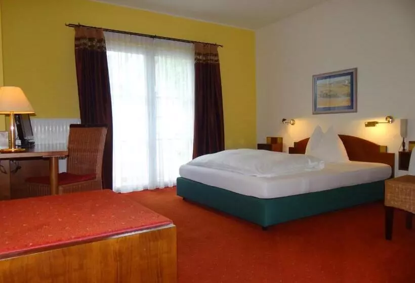 Standard Yhden Hengen Huone, Gasthof Hotel Zweimüller