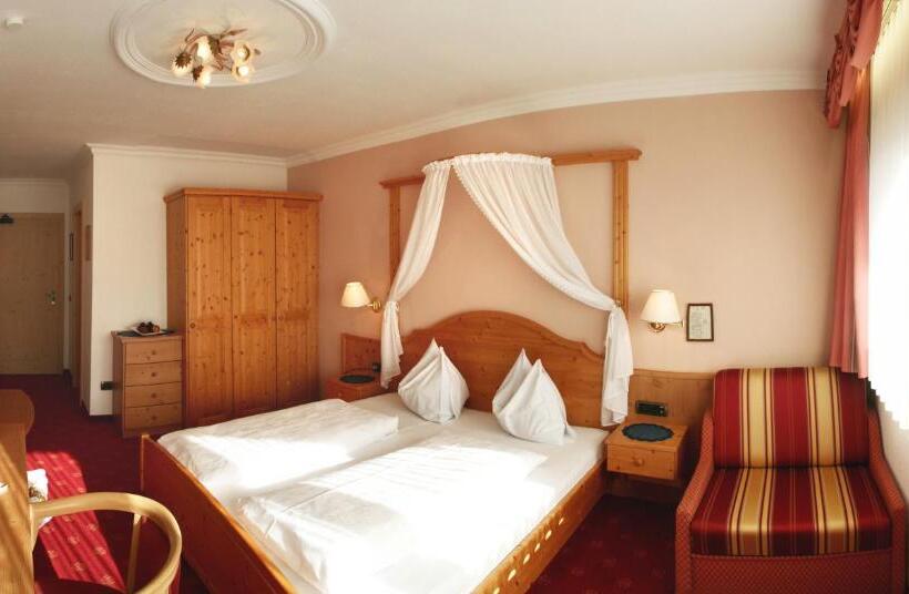 חדר סטנדרט נוף להרים, Granpanorama Hotel Stephanshof