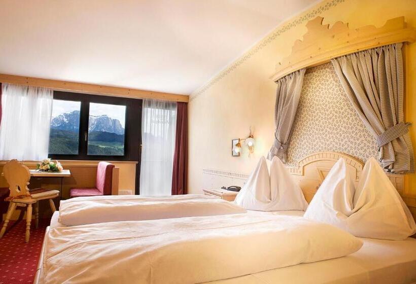 חדר סטנדרט נוף להרים, Granpanorama Hotel Stephanshof