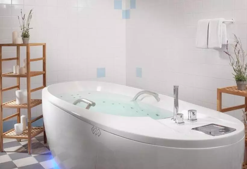 اتاق استاندارد, Imperial Spa & Kur