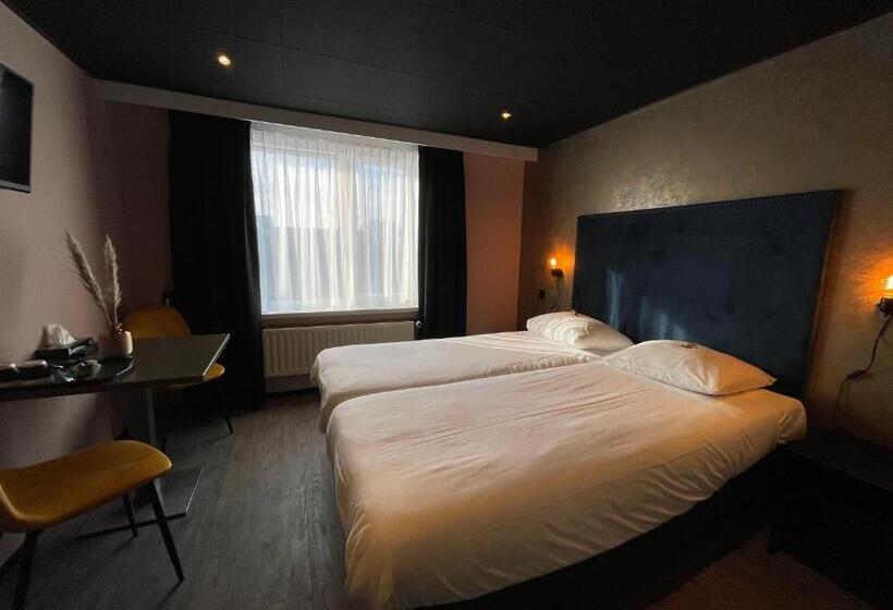 스탠다드 룸, Restaurant Anno Nu