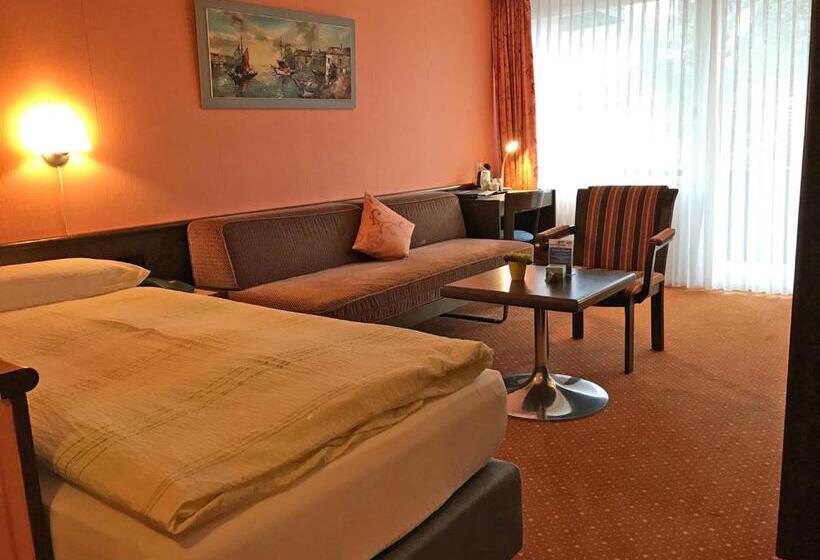 Номер Стандарт Индивидуальный с Видом, Restaurant Seegarten Marina