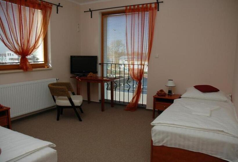 Standard Room, & Restaurant Signal