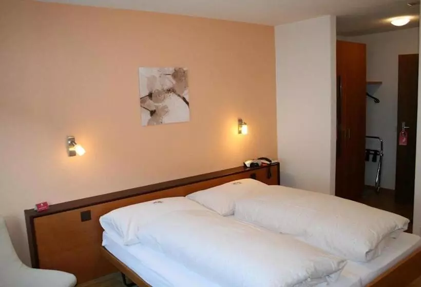 Habitación Estándar, Sporting