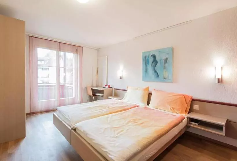 Habitació Estàndard, Thorenberg