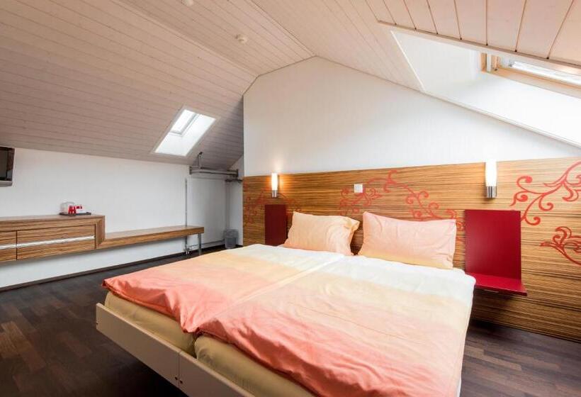 جناح, Thorenberg