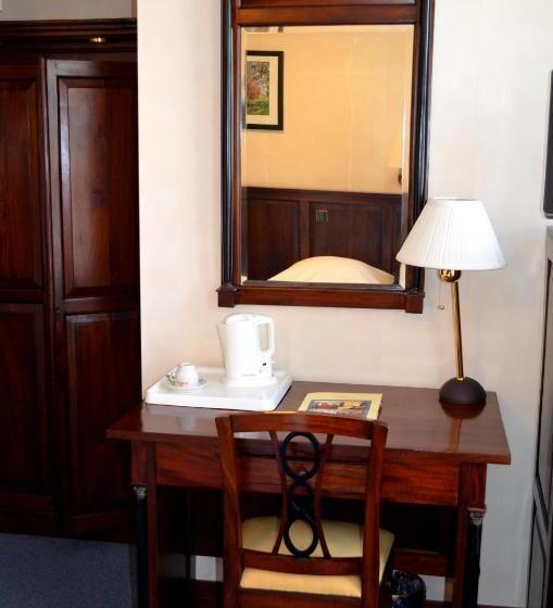 标准单人间, Tongerlo