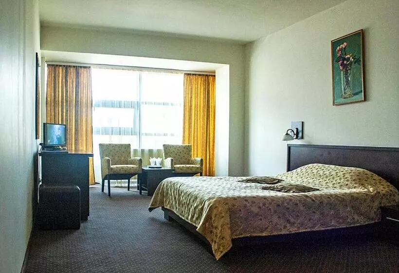 Standard Room, Yaky Center