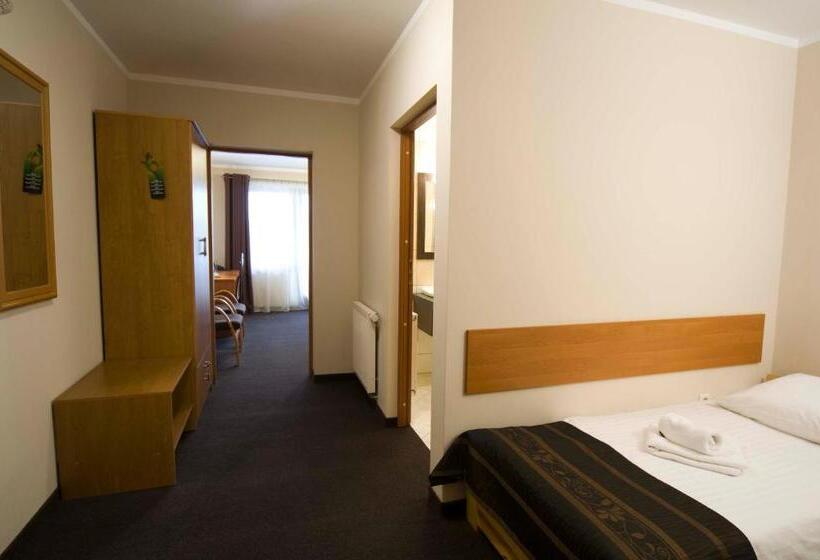 חדר סטנדרט לשלושה, Zimnik Luksus Natury Spa & Wellness