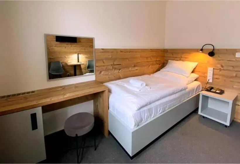 スタンダードシングルルーム, Sporthotel Olympia