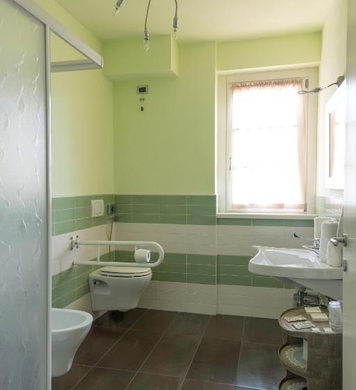 חדר סופריור עם נוף להרים, T Ami Hotel Resort Spa