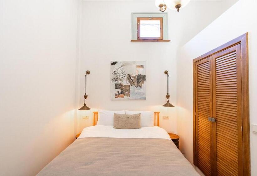 标准间, Suolo Urla