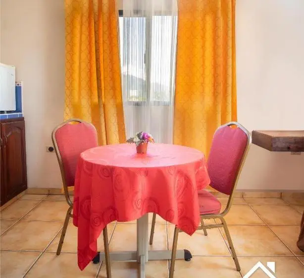 اتاق استاندارد با 2 تخت دوبل, Apart Hotel La Trejo