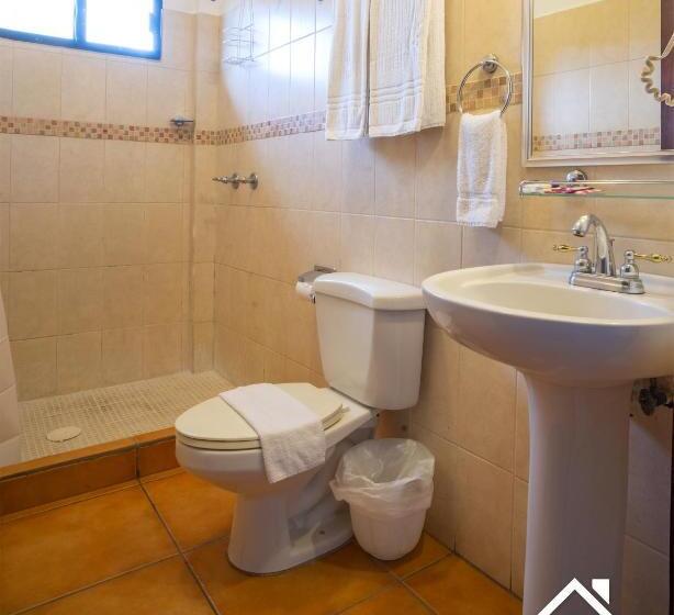 اتاق استاندارد سه نفره, Apart Hotel La Trejo