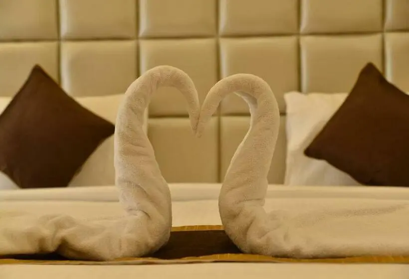 デラックスルーム, Sukhi A Luxury Stay Inn