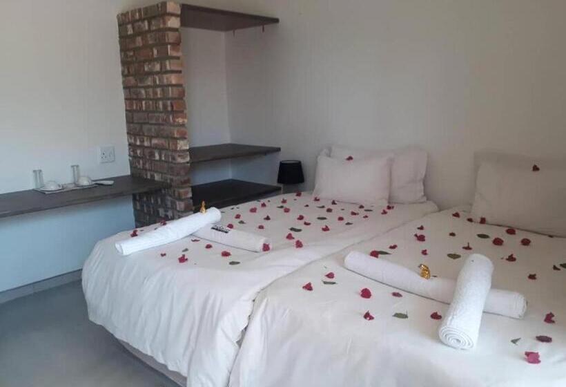 اتاق لوکس, The Farmhouse Boutique Guesthouse And Beergarden Cc