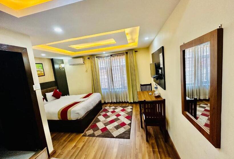 اتاق لوکس, Airport Deepshree