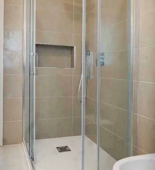 غرفة ديلوكس, Mercury Beach