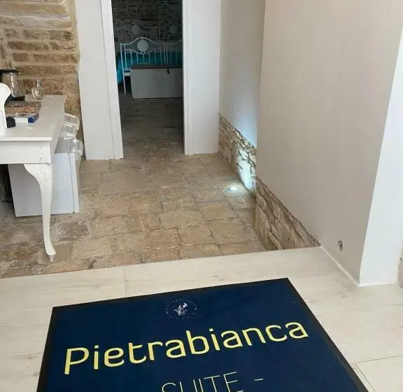 Suite, Pietrabianca Suite